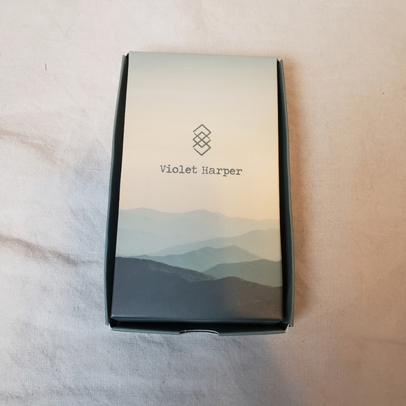 ♦️$15 ADD ON / BNIB Violet Harper Layered Necklace & Earring Set - Picture 5 of 5